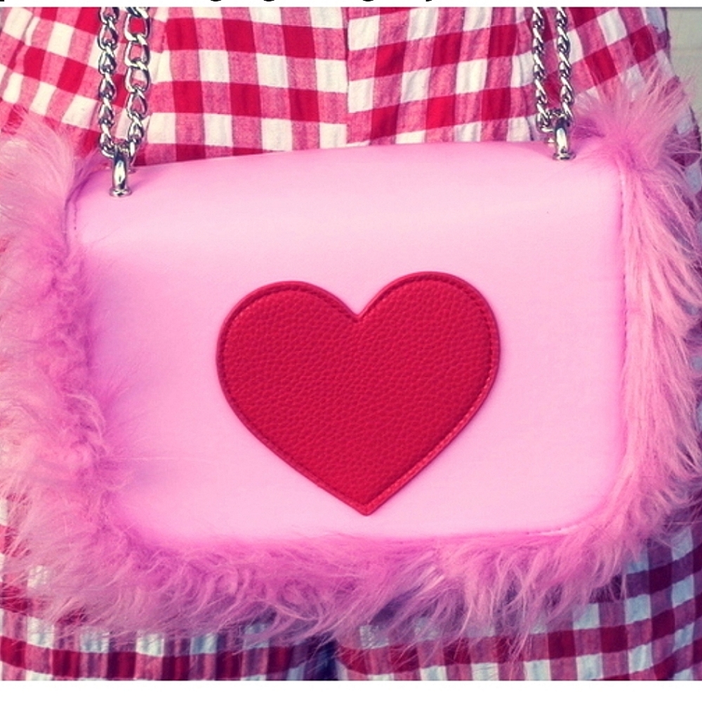 Skinnydip London Pink Fur Heart Crossbody